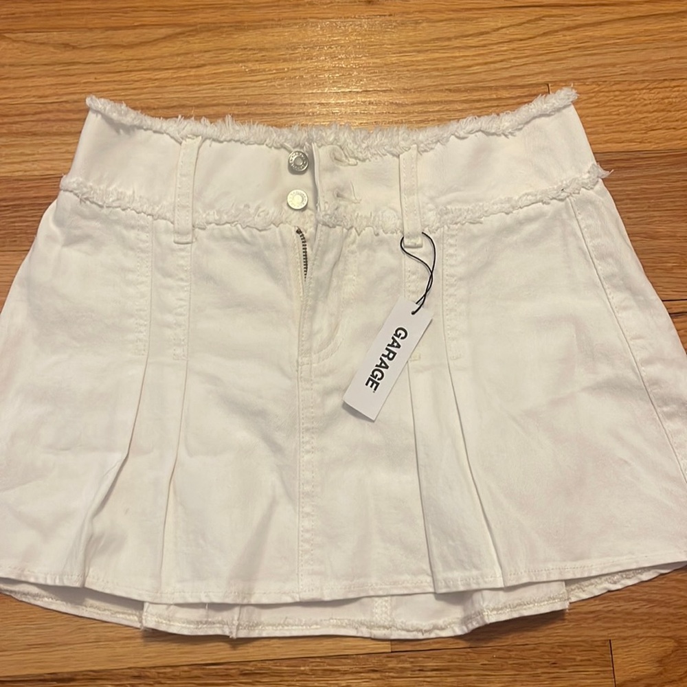 White denim mini skirt